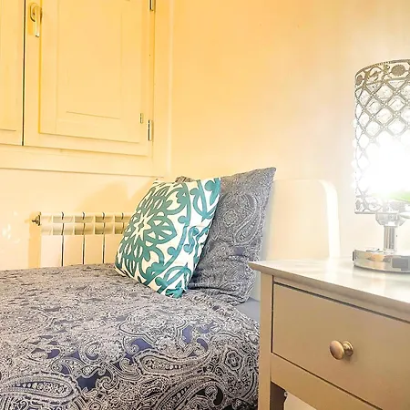 Private By La Rambla Hostel