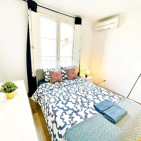 Hostel Private By La Rambla Barcelona